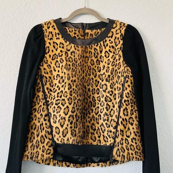 MILLY Animal Print Top - Picture 6 of 6